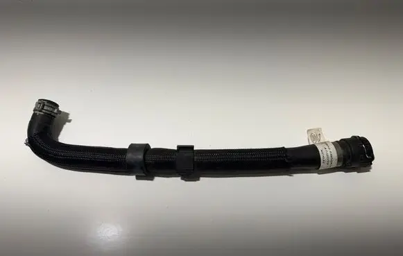 Land Rover Range Rover Evoque L551 Engine coolant pipe/hose K8D28B504AB