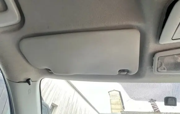 Peugeot 4007 Sun visor