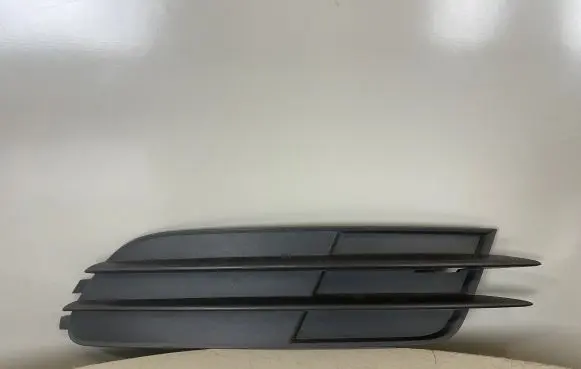 Audi A6 S6 C7 4G Front bumper lower grill 4G0807682 4G0807682F