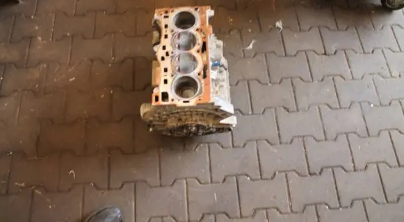 Volkswagen Caddy Engine block CMB
