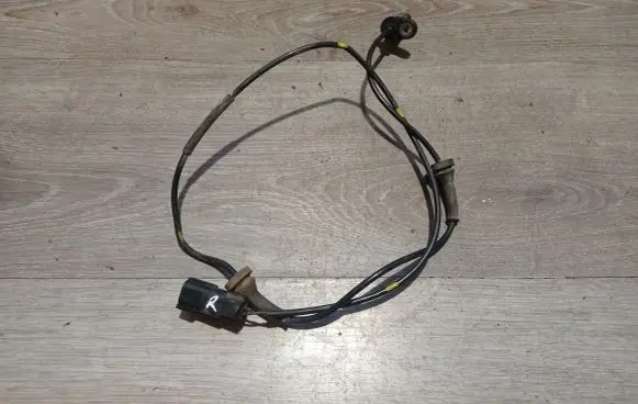 Volvo V70 ABS brake wheel speed sensor 10071160463 9496961