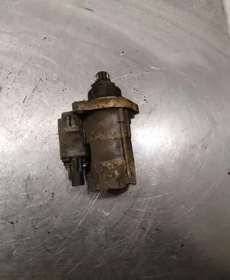 Volkswagen PASSAT B6 Starter motor 02m911023n