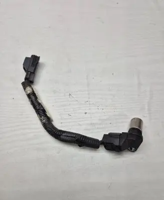 Volvo V70 Crankshaft position sensor 30713485