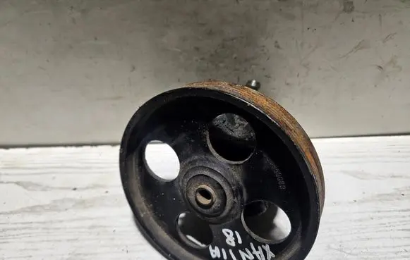 Citroen Xantia Power steering pump 9608859080C