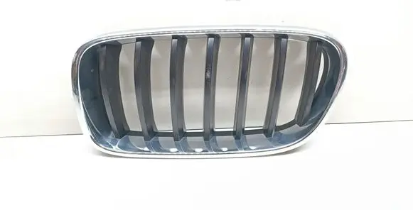 BMW X3 F25 Front bumper upper radiator grill 7210725 7237421