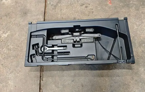 Lexus RX III Tool set 6499148030