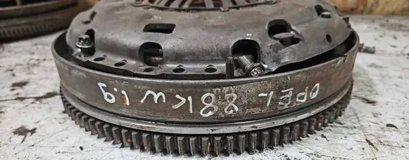 Opel Vectra C Clutch pressure plate 324034510