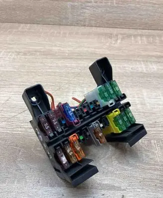 Mercedes-Benz E W211 Fuse box set 2115450301 1394331