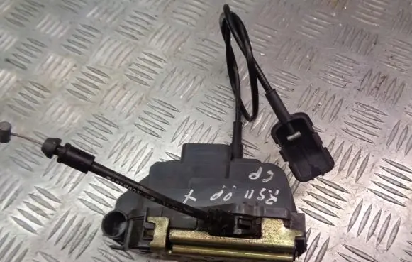 Renault Scenic II - Grand scenic II Front door lock