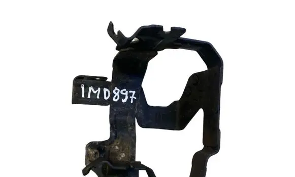 Volvo V60 Power steering pump mounting bracket 31329016 A0027142 C6S4B
