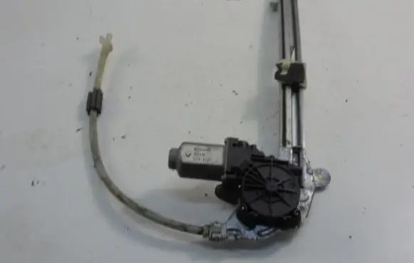Renault Laguna II Rear door window regulator with motor 400669