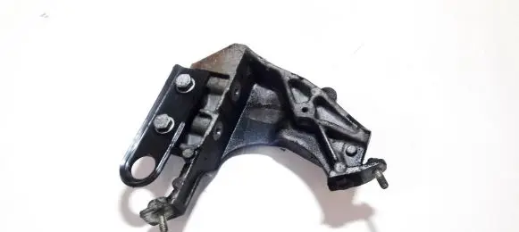 Citroen Xsara Picasso Engine mounting bracket 9635969880