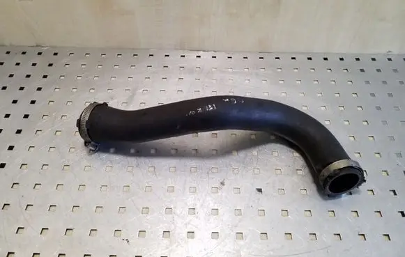 Audi Q7 4L Intercooler hose/pipe 7L6145737