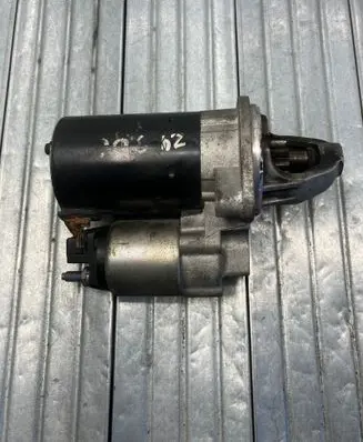 BMW Z4 E85 E86 Starter motor 7521123