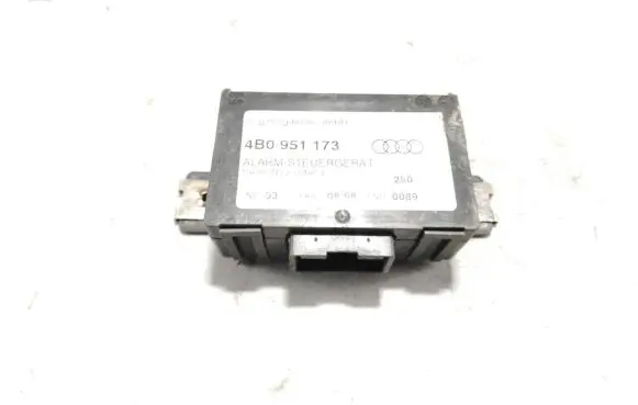 Audi A6 S6 C5 4B Alarm control unit/module 4B0951173