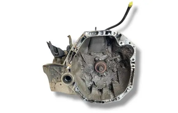Renault Clio III Manual 5 speed gearbox JH3141 S142890 7701723418