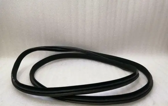 Mercedes-Benz S W222 Rear door rubber seal (on body) A2226970351