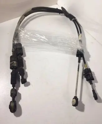 Ford Focus Gear shift cable linkage 2S4R7E395FC