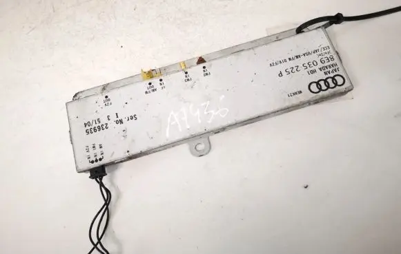 Audi A4 S4 B7 8E 8H Antenna control unit 8e9035225p 236935