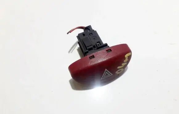 Peugeot 206 Hazard light switch 9640213777
