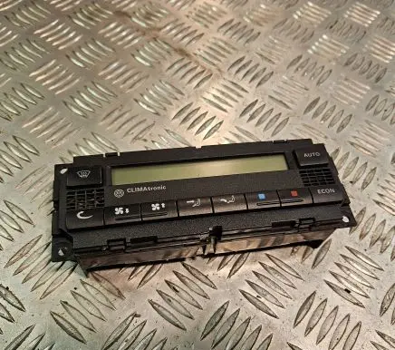 Volkswagen Golf IV Interior fan control switch 