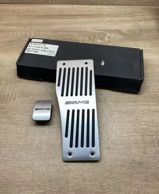 Mercedes-Benz C AMG W203 Brake pedal W00007120