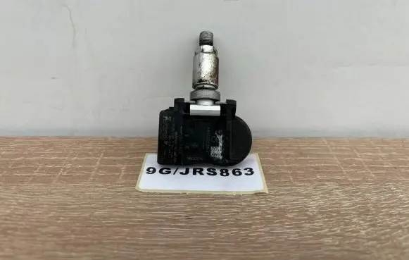 BMW 3 F30 F35 F31 Tire pressure sensor 6855539