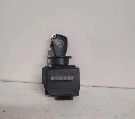 Mercedes-Benz E W211 Ignition lock 2115452308 33002213