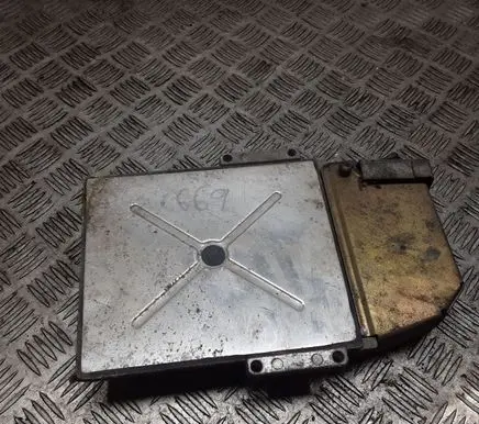 Ford Transit Engine control unit/module 6C1112A650 6F1670185A