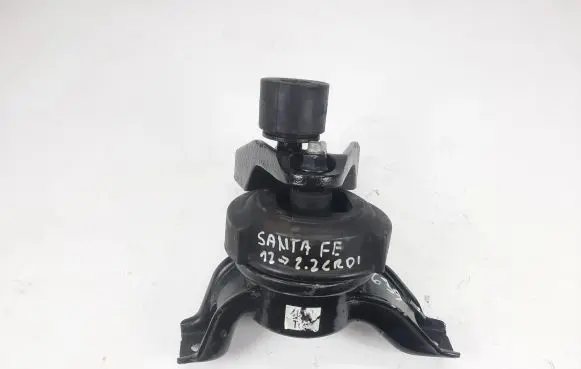 Hyundai Santa Fe Engine mounting bracket