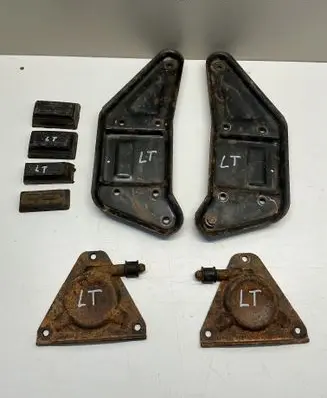 Volkswagen II LT Sway bar bush bracket, front 9013220231 9013221119 9013220019