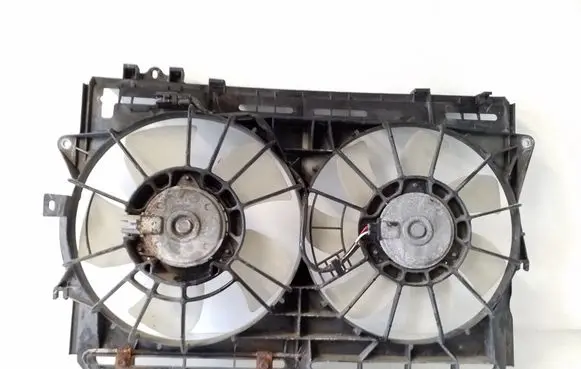 Toyota Corolla Verso AR10 Radiator cooling fan shroud DT4227502520