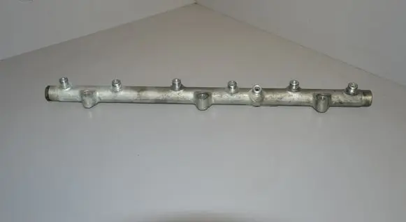 BMW 5 E39 Fuel main line pipe 0445216002