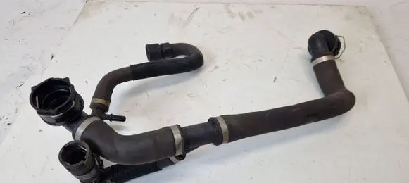 Land Rover Range Rover Evoque L538 Engine coolant pipe/hose GJ328260AA