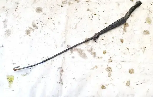 Citroen Berlingo Front wiper blade arm
