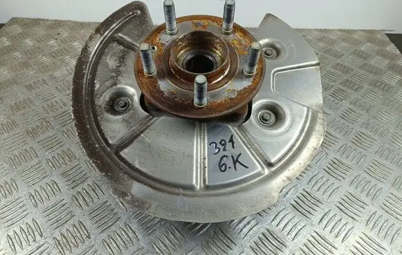 Jeep Grand Cherokee WL Rear wheel hub 68401942AB