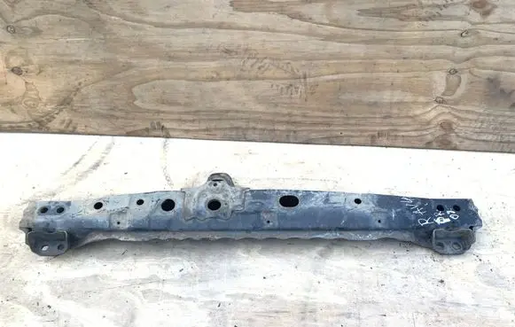 Toyota RAV 4 (XA30) Front bumper cross member