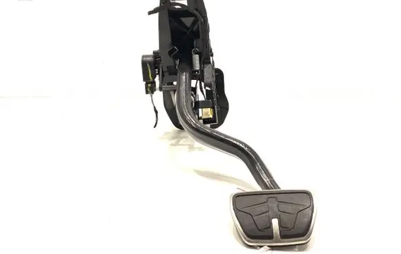BMW X4 G02 Brake pedal 6874285