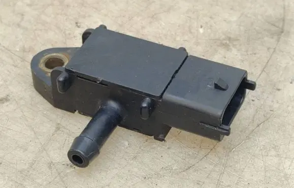 Opel Astra J Exhaust gas pressure sensor 28403014003 55566186 2T03
