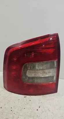 Skoda Octavia Mk2 (1Z) Rear/tail lights 1Z9945095A 09091104S