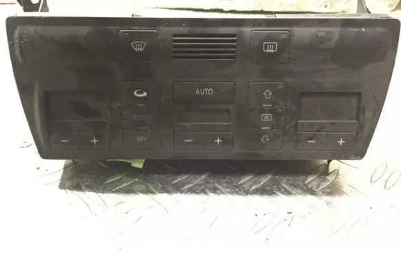 Audi A6 S6 C5 4B Climate control unit 4b0820043f
