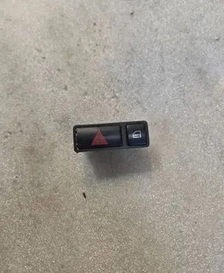 BMW 3 E46 Hazard light switch 61318368929