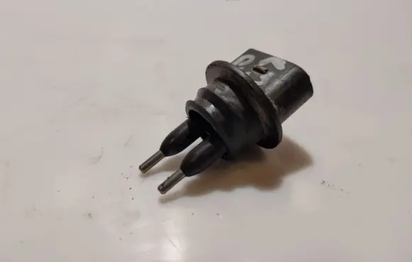 Volkswagen PASSAT B6 Camshaft speed sensor 7M0919376