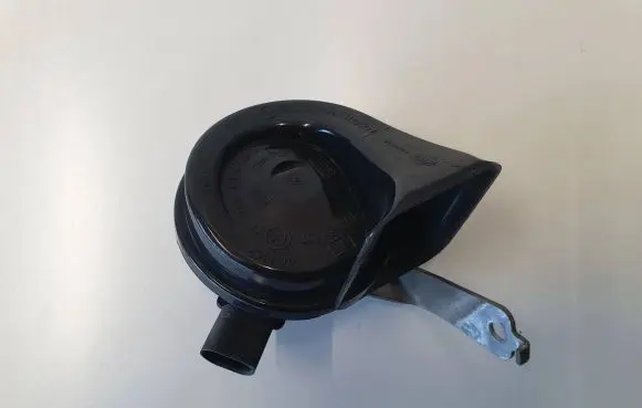 BMW 5 F10 F11 Horn signal 7279782