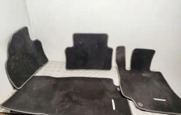 Mercedes-Benz E W213 Car floor mat set A2136805705 A2136805905