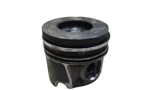 Peugeot 407 Piston 