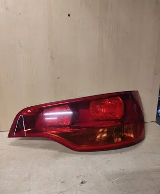 Audi Q7 4L Tailgate rear/tail lights 273302