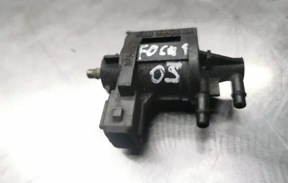 Ford Focus Turbo solenoid valve 93BB9H465BA