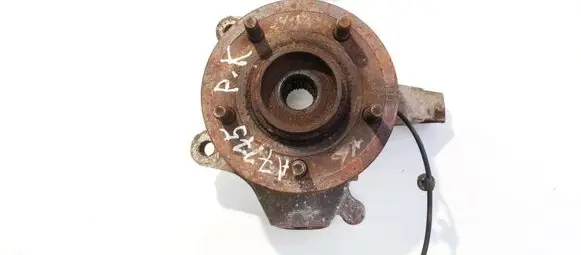Chrysler Pacifica Front wheel hub