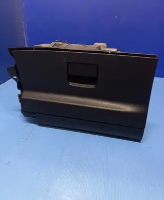 Ford Galaxy Glove box 6M21U04406AD 6M21U06010 6M21U06010AF